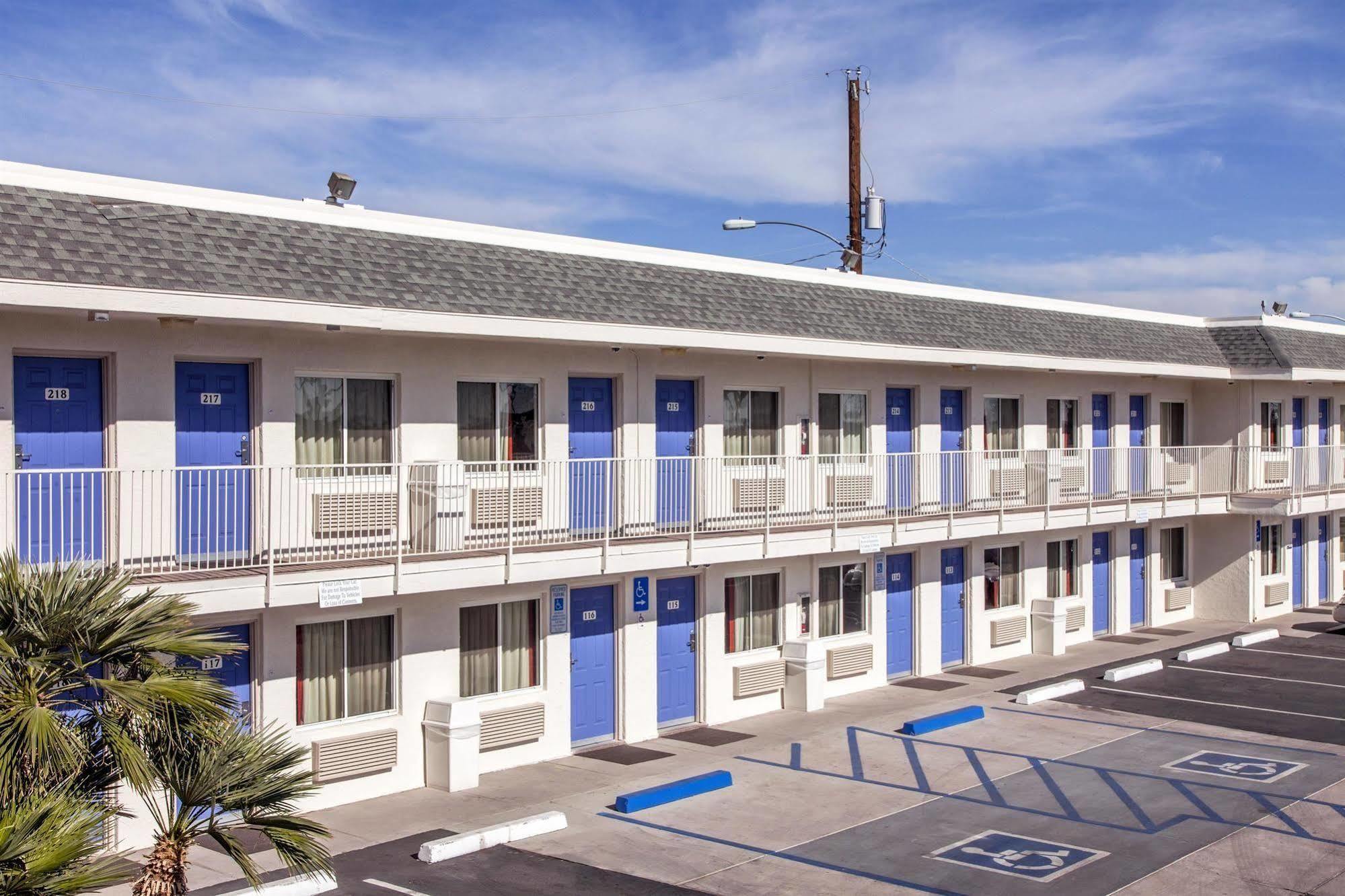 Motel 6-Phoenix, Az - Airport - 24Th Street Esterno foto